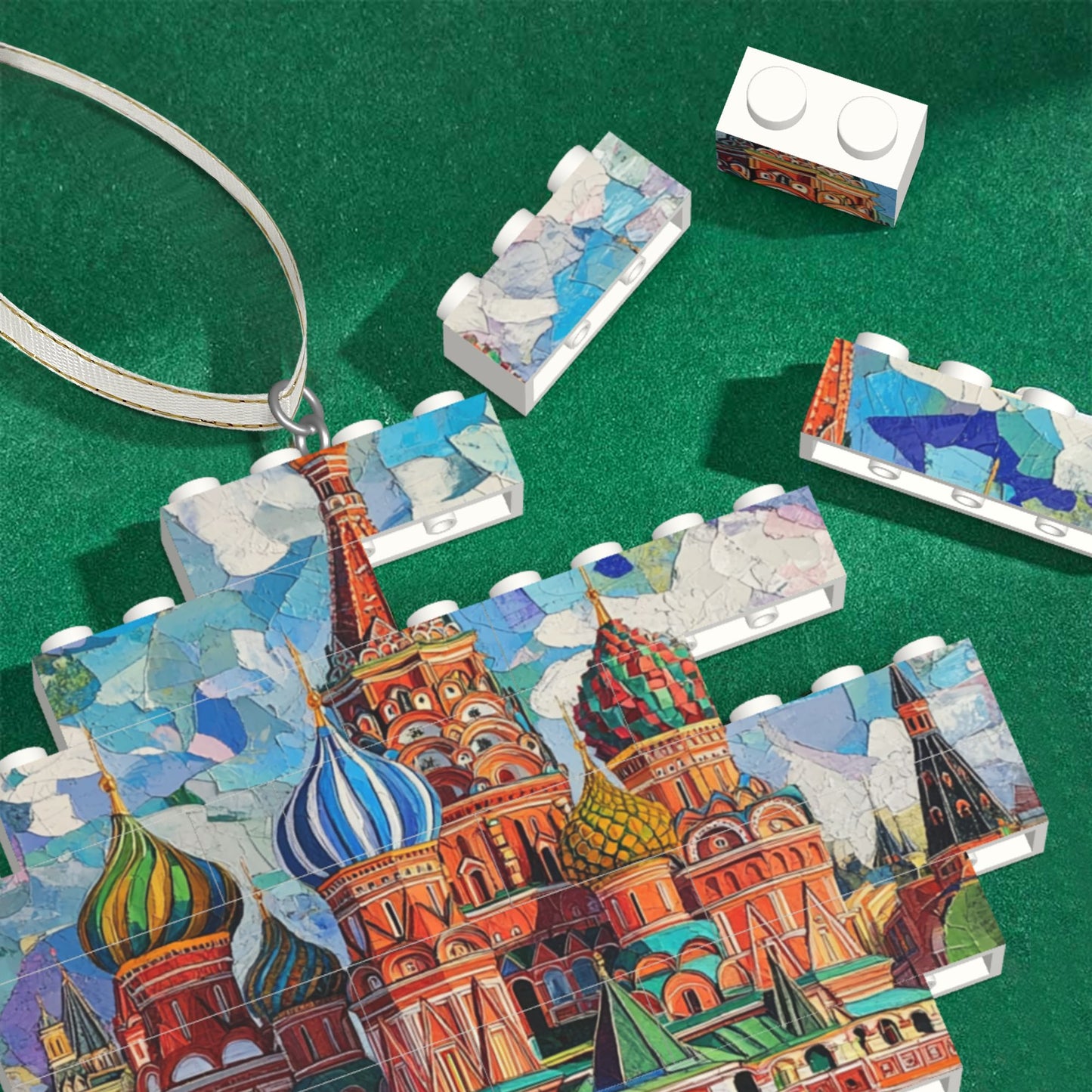 St. Basil's Cathedral Mini Puzzle Keychain - 22 Plastic Pieces, Portable Creative Souvenir, 9.5cm x 8.8cm